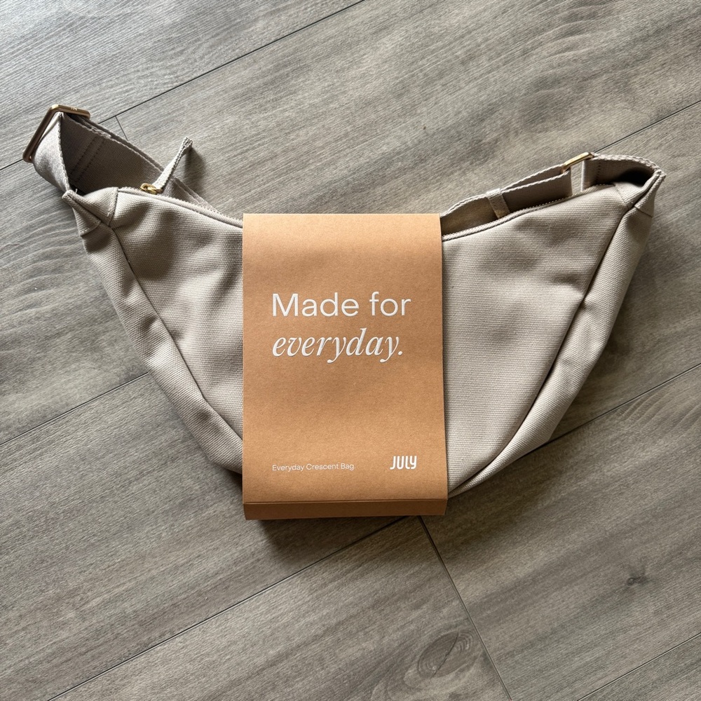 July Everyday Crescent Bag in Gray